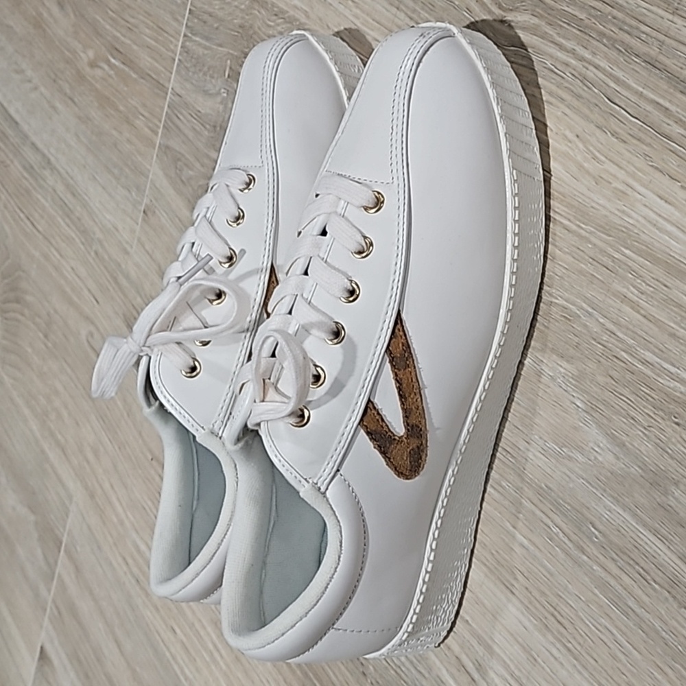 Tretorn Leather Sneakers Size 7.5